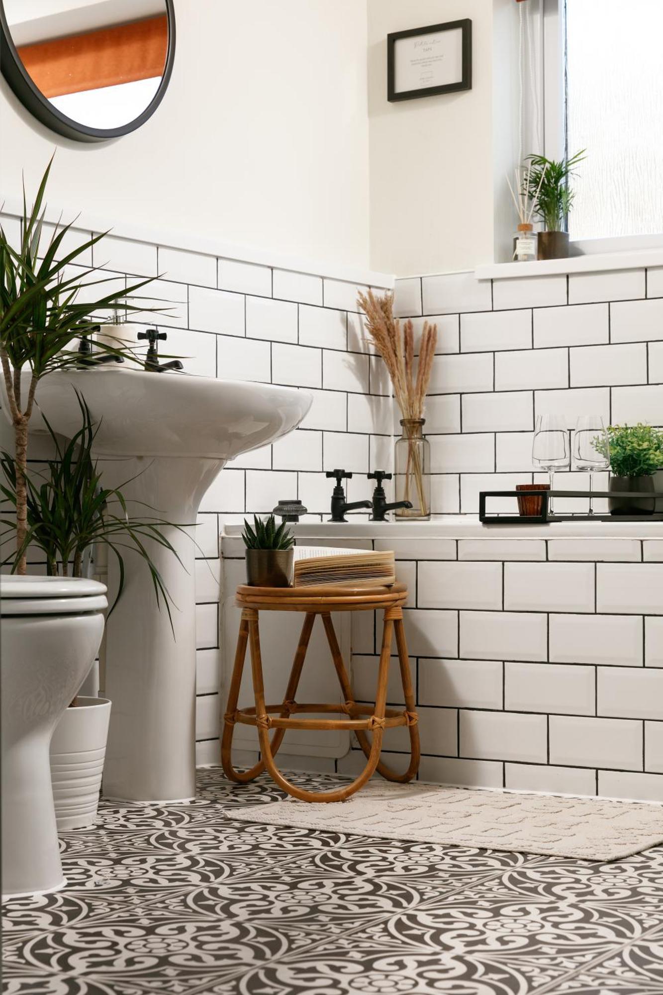 New Luxury For 2024 - Central Plymouth House - Sleeps 10 - Access To Plymouth Town - Close To The Barbican - Pets Welcome - Parking Available - By Luxe Living By Sophia 외부 사진